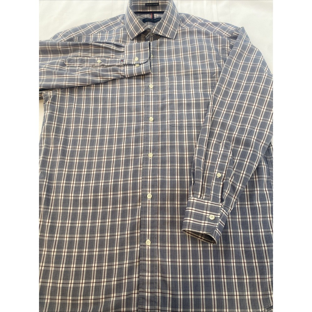 Tommy Hilfiger Regular Fit Mens Size Medium 15-15.5 Button Up Casual Dress Navy - Picture 3 of 5